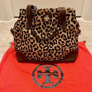 NWT Tory Burch City Zip Tote in Leopard Print